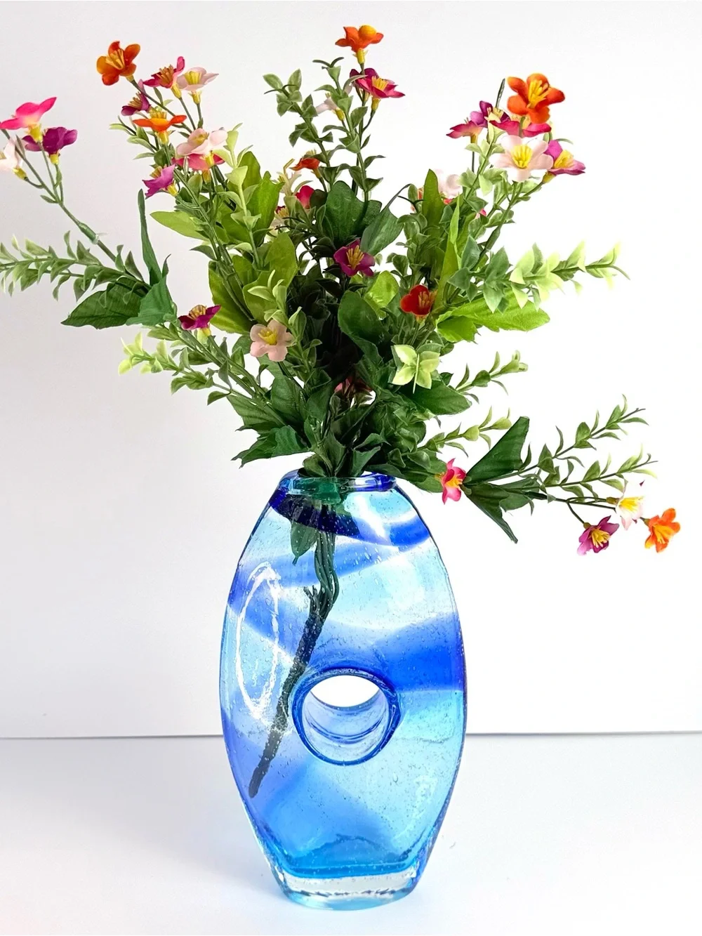 Vintage Cali Margie’s Garden Creative Artisans Hand Blown Blue Bubble Glass Vase